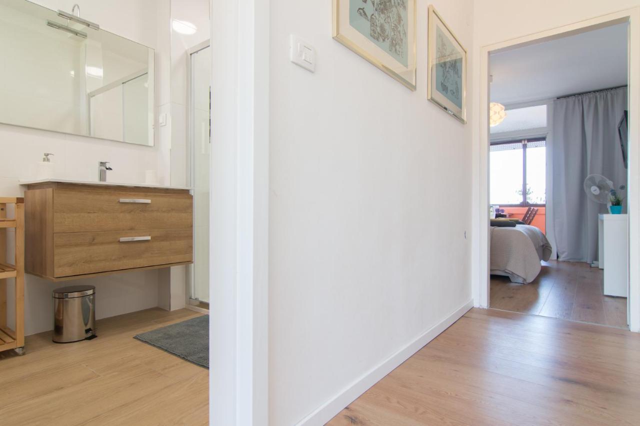 Harbour-Apartment With Sea View And Parking Spot Pula Exteriör bild