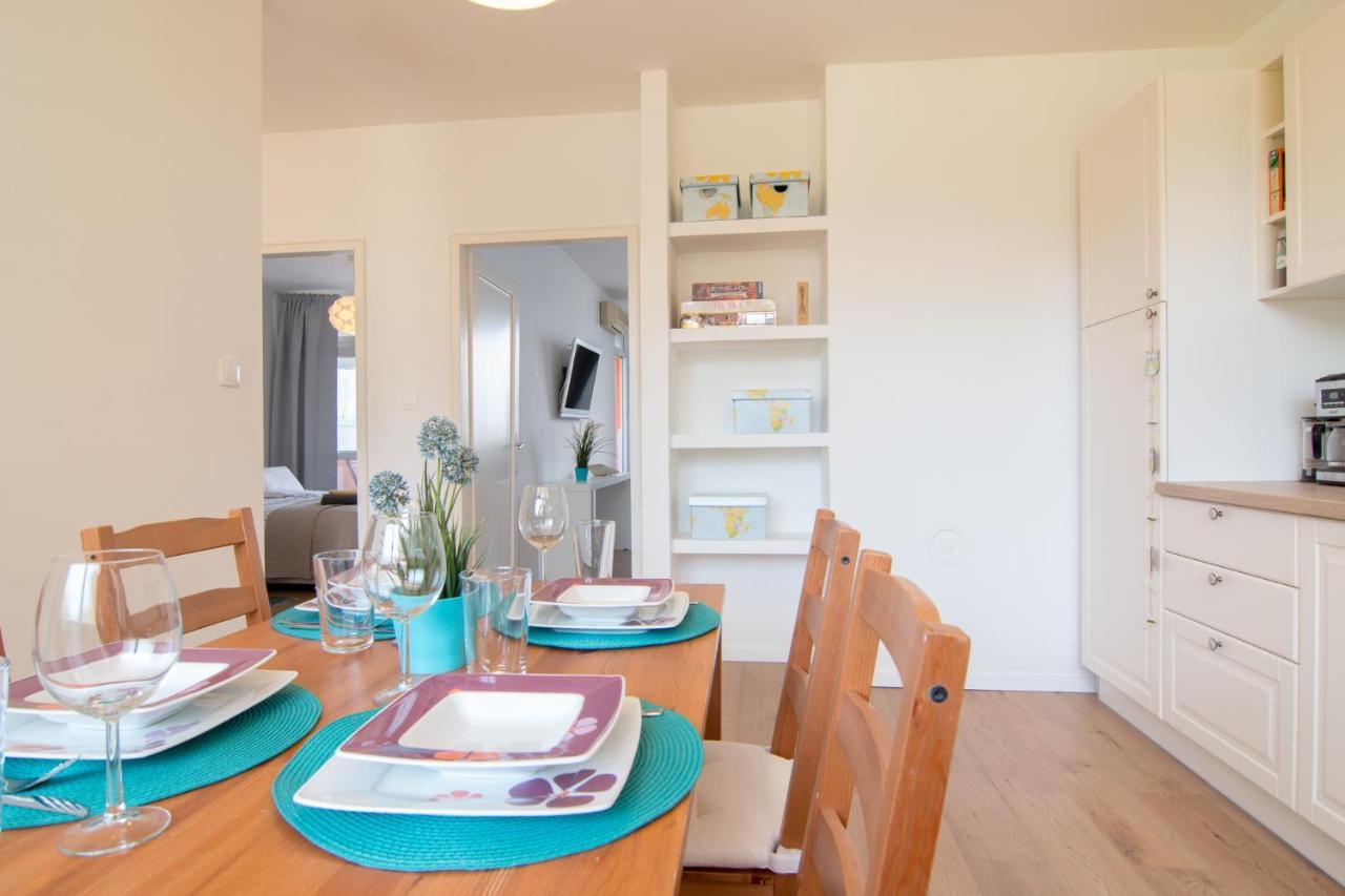 Harbour-Apartment With Sea View And Parking Spot Pula Exteriör bild